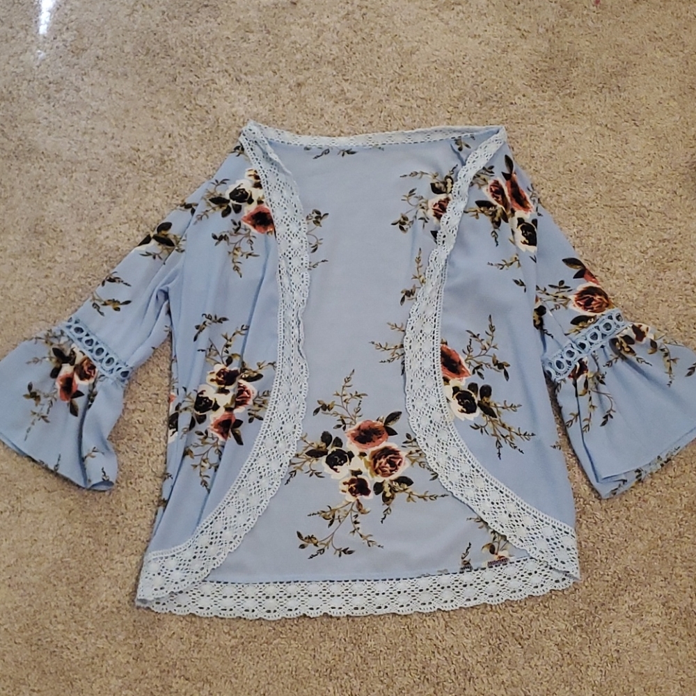 Adorable Floral Print Lacey Cover Up/Top